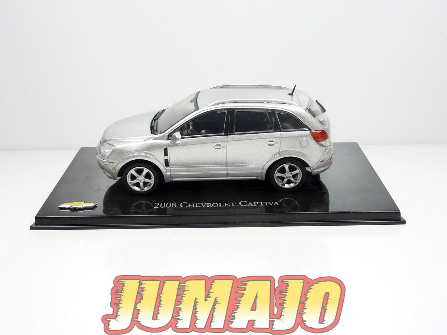 CVT53 voiture 1/43 IXO Salvat BRESIL CHEVROLET : 4X4 CAPTIVA 2008