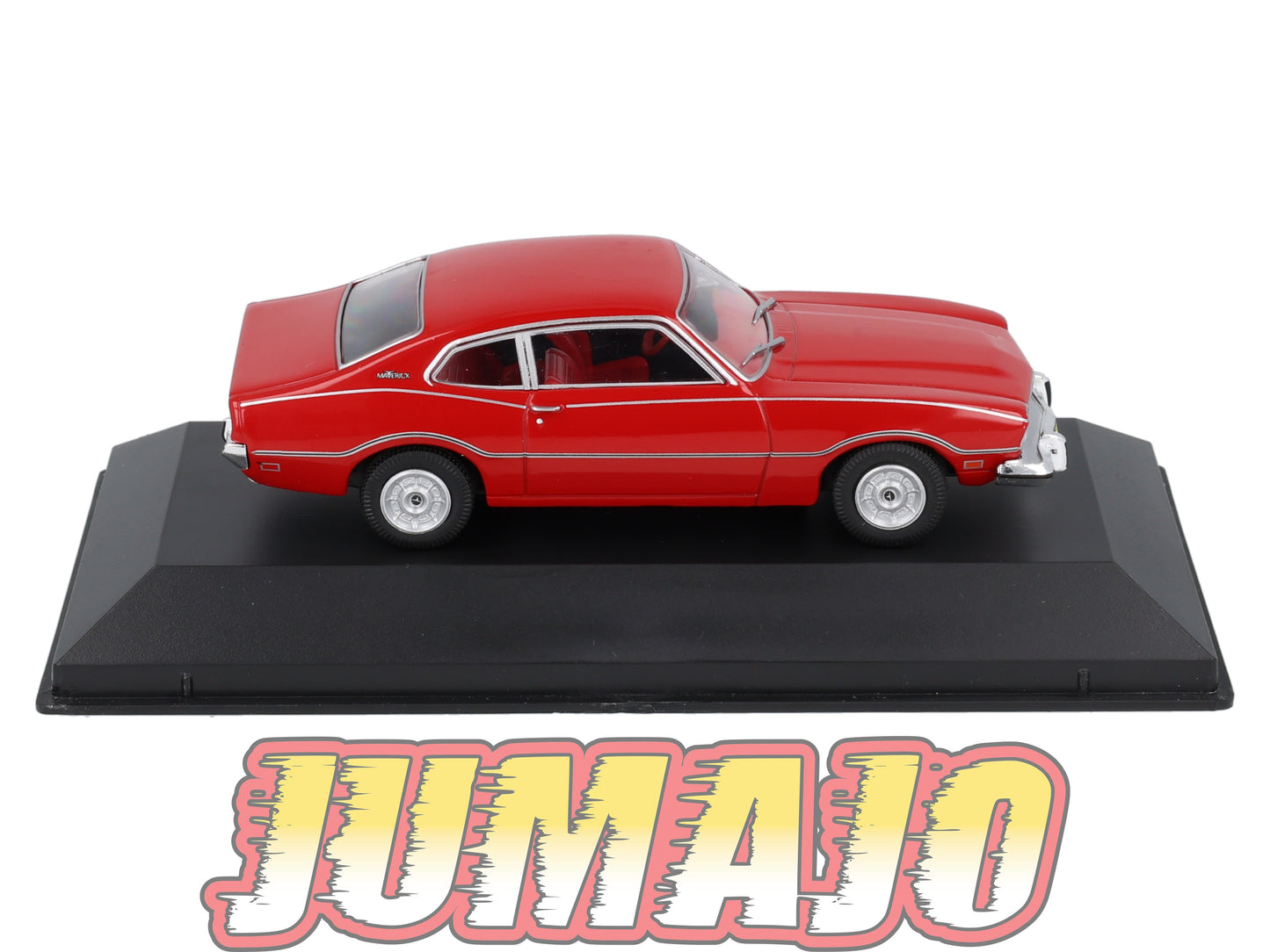AC25 Voiture 1/43 IXO altaya Voitures américaines : FORD Maverick 2 Door Sedan 1973