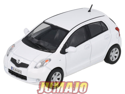 CAR135 Voiture 1/43 CARARAMA : TOYOTA YARIS BLANCHE