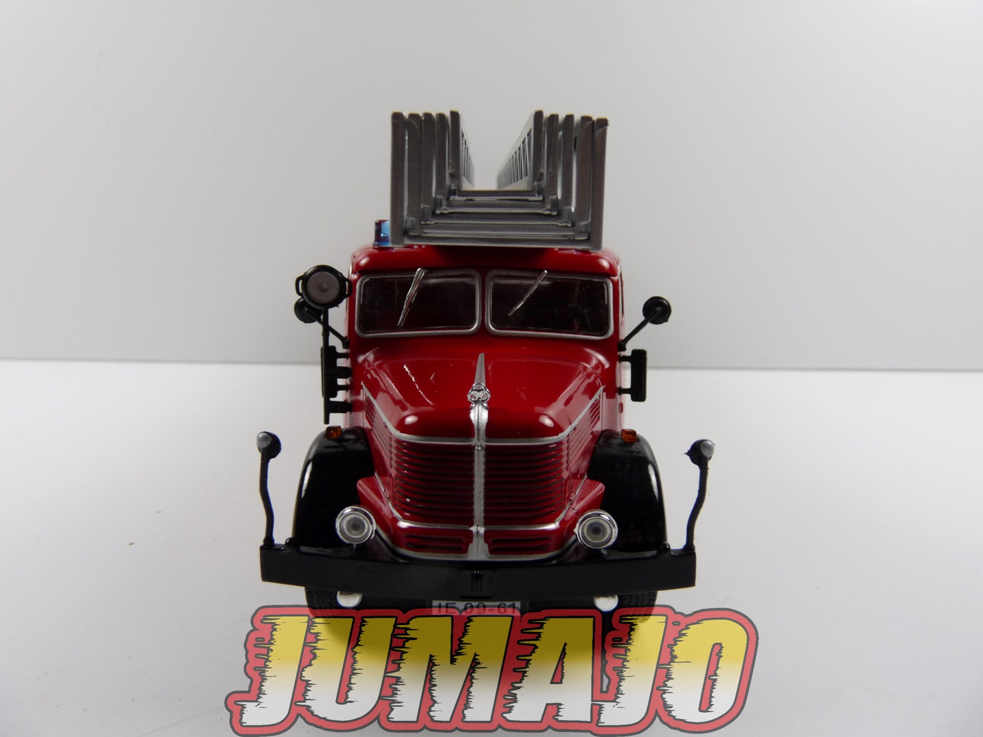 Gama 1/43 - Iveco Magirus Deutz DL23 Grande Echelle Pompiers 18 Gama 1/43 - Iveco Magirus Deutz DL23 Grande Echelle Pompiers 18