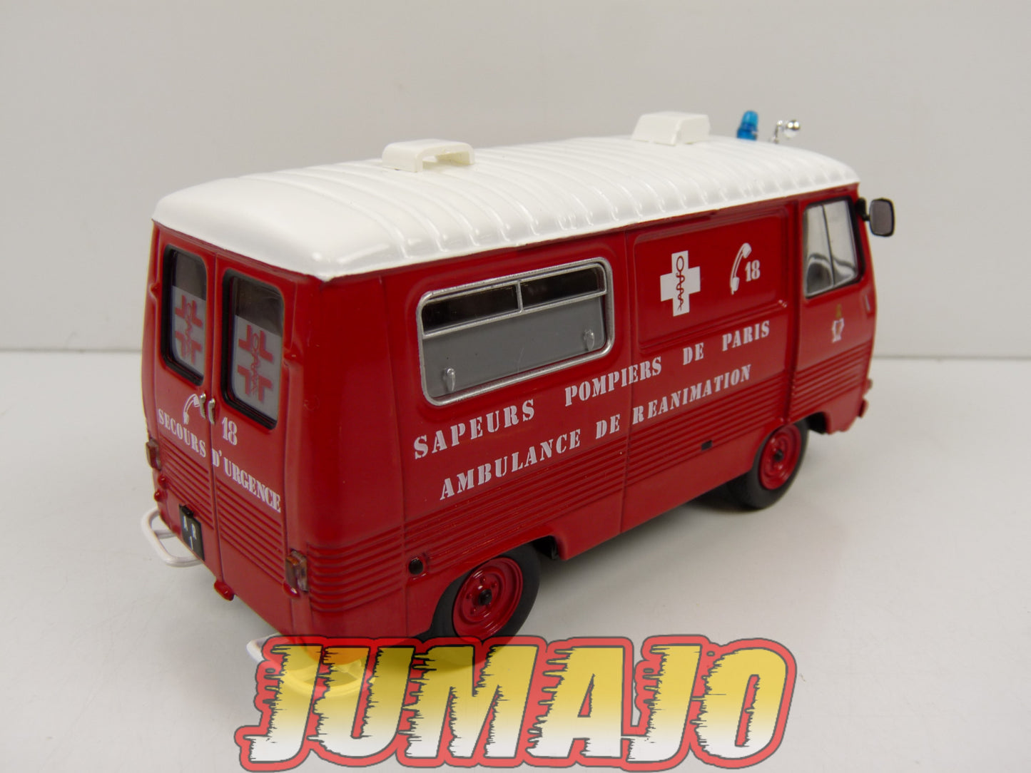 CPL1 Véhicules Légers Sapeurs Pompiers 1/43 Hachette IXO Peugeot J7 Ambulance Paris