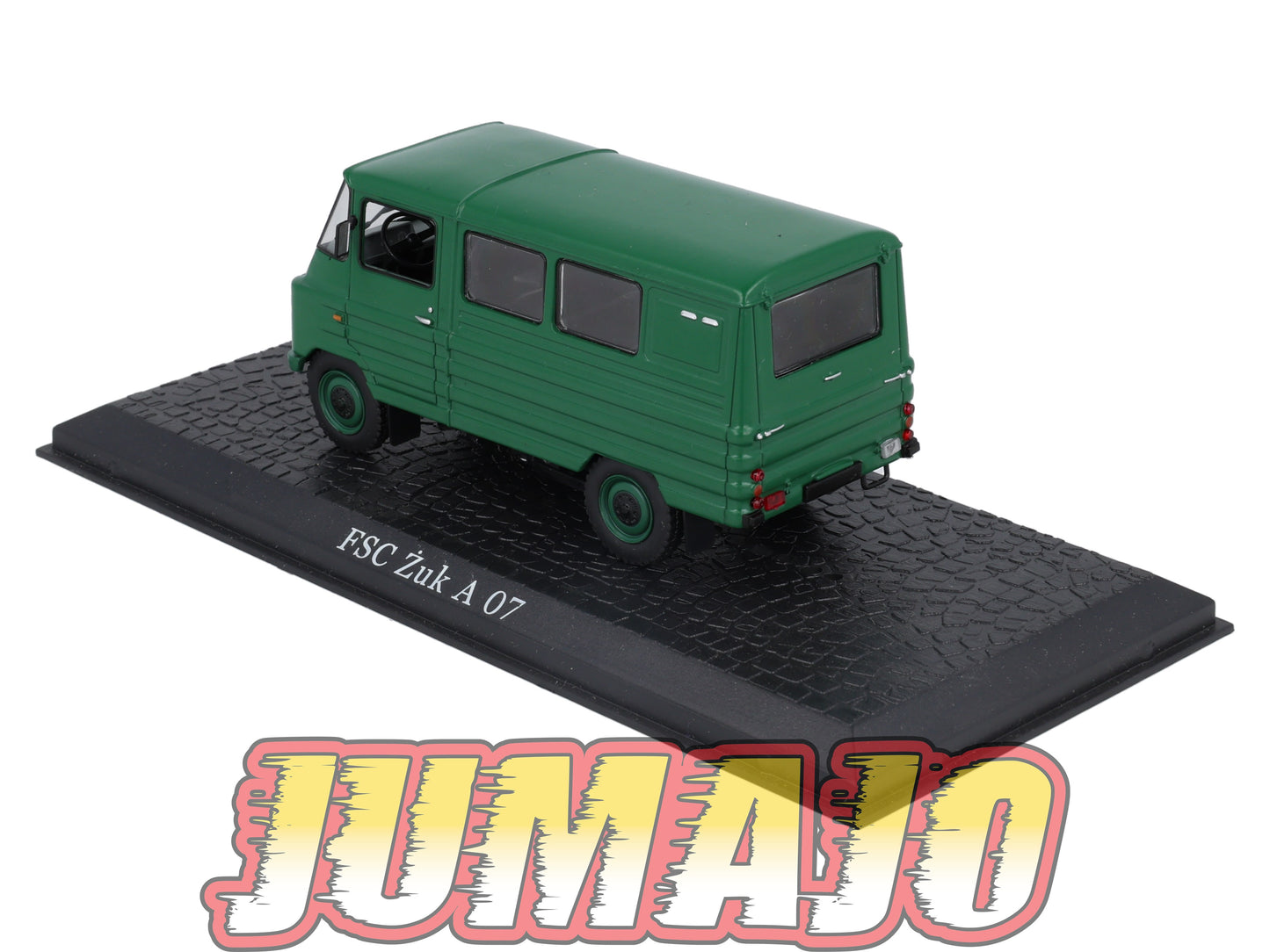 DDRT29 CAMIONS 1/43 Atlas IXO : FSC Zuk A 07