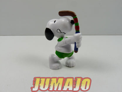 FIG143 : Lot de 4 figurines "Snoopy" SCHLEICH 6cm : Snoopy Détective + Danse + Hockey + Golf