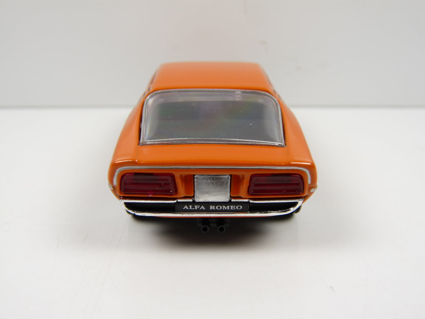 ITB0 Voiture 1/43 civile Italienne NOREV blister : ALFA ROMEO Montreal