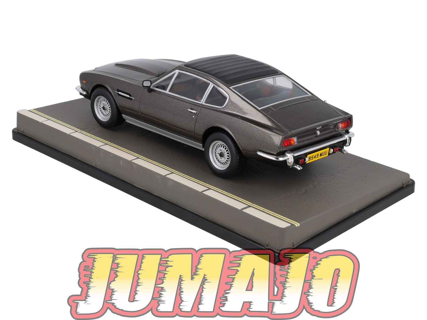 JBVQ2 Voiture 1/24 HACHETTE James Bond : Aston Martin V8 No time to die