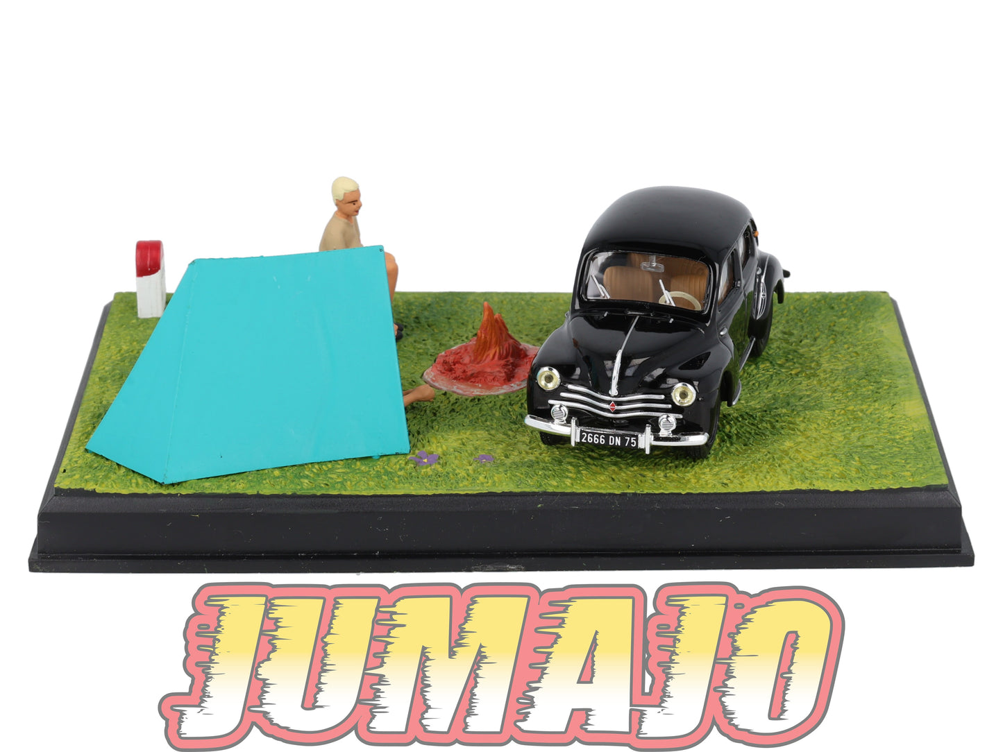 NB17 Voiture IXO 1/43 Diorama Route bleue RENAULT 4CV "le camping"