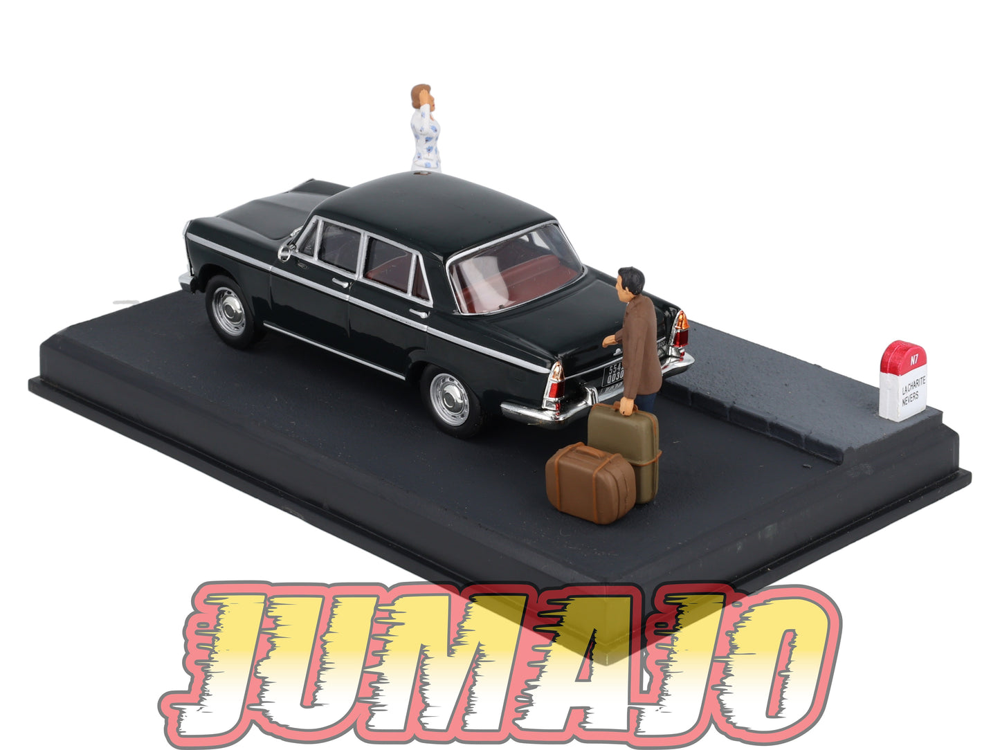 NB38 Voiture IXO 1/43 Diorama Route bleue SEAT 1500 L'Hôtel des Voyageurs