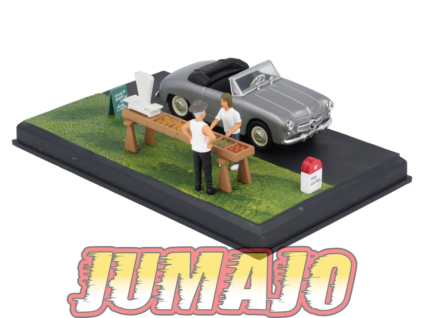 NB40 Voiture IXO 1/43 Diorama Route bleue PANHARD Dyna Junior "Le marchand de fruits"