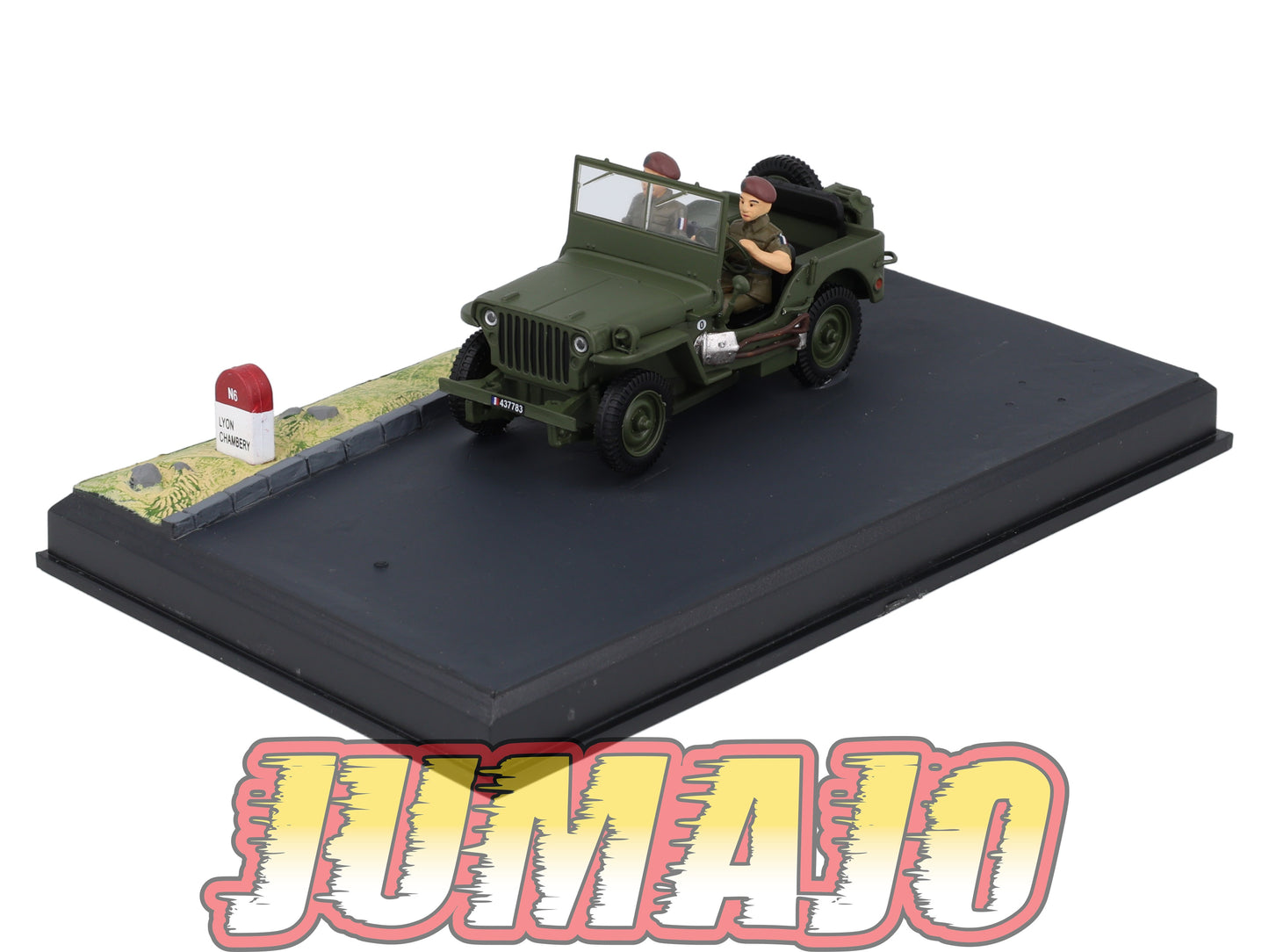 NB66 Voiture IXO 1/43 Diorama Route bleue JEEP Willys "Manoeuvre militaire"