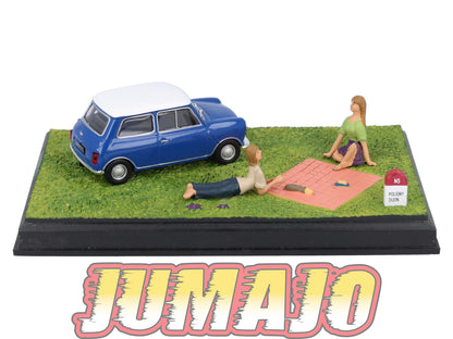 NB73 Voiture IXO 1/43 Diorama Route bleue AUSTIN Mini La partie de cartes