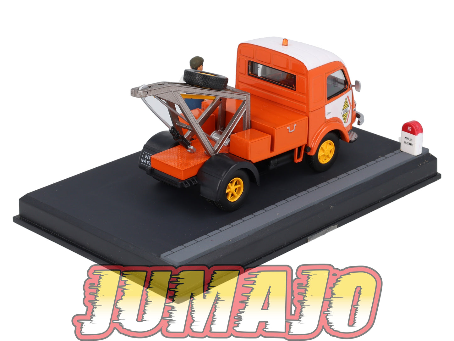 NB9 Voiture IXO 1/43 Diorama Route bleue RENAULT Galion Goelette le dépannage