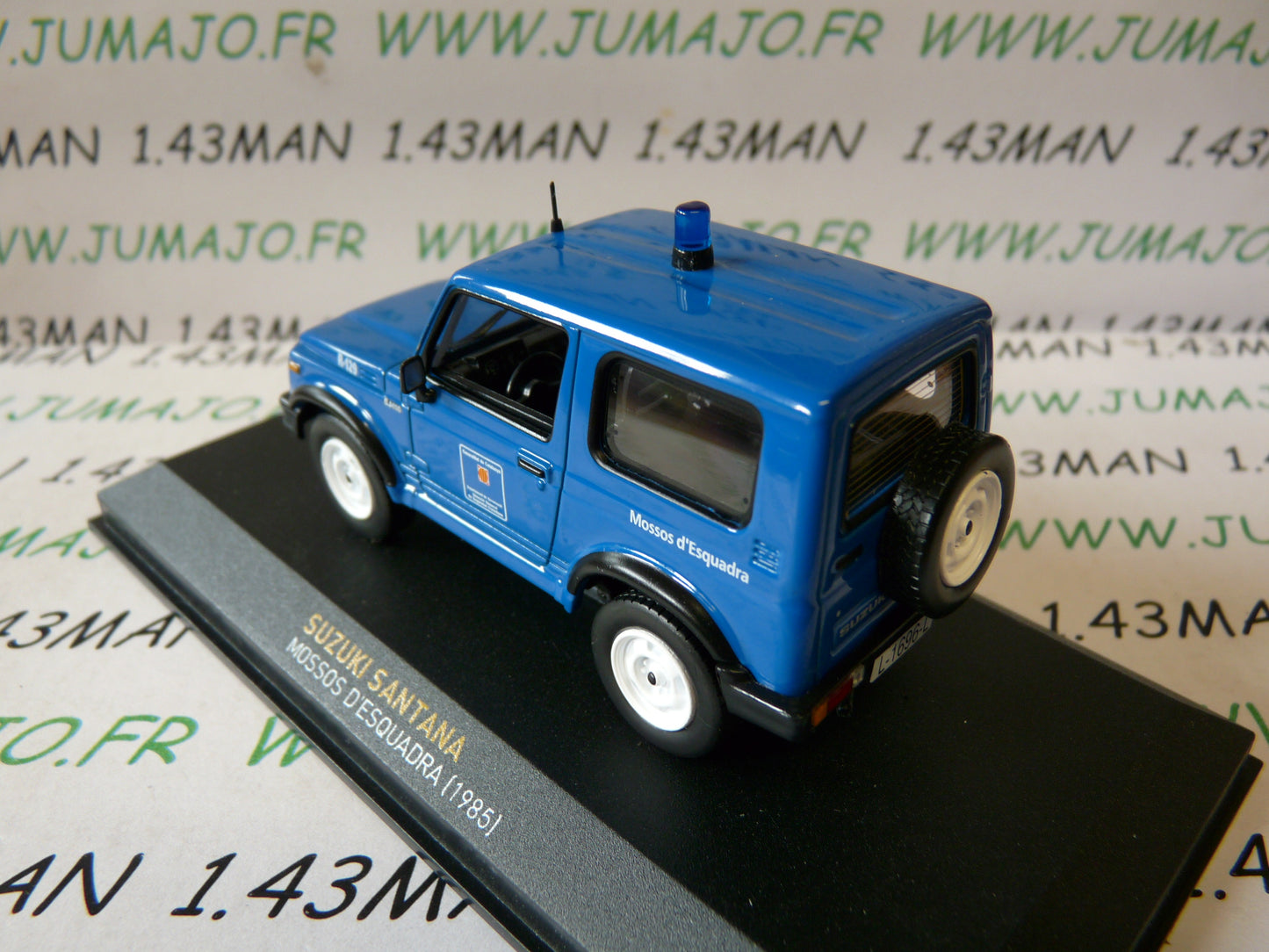 POS101Z voiture 1/43 IXO altaya POLICE Espagne : SUZUKI Santana 1985 Mossos D'esquadra