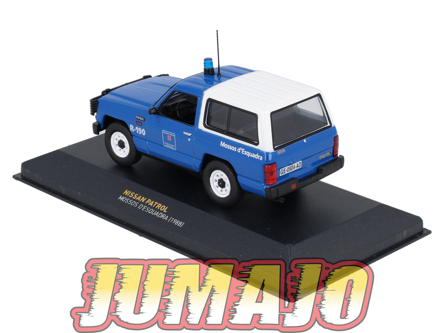 POS402 voiture 1/43 IXO altaya POLICE Espagne : NISSAN Patrol 1988 Mossosn d'esquadra