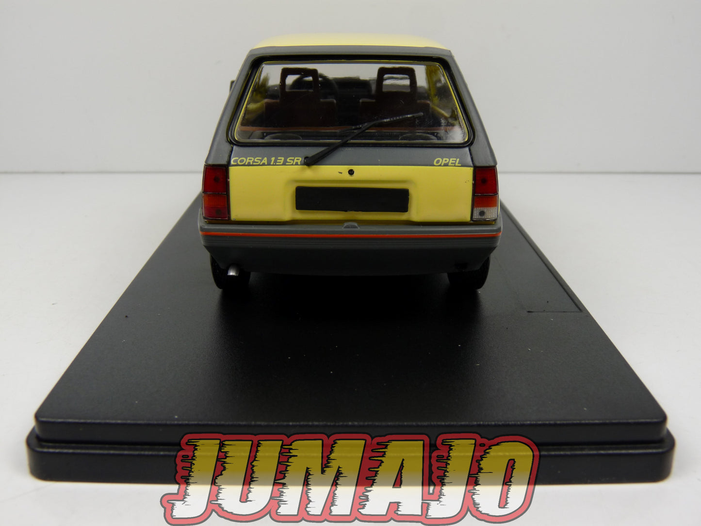 PTVQ31 Voiture 1/24 SALVAT Models : Opel Corsa A SR 1983