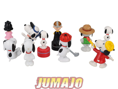 PVC19 Lot 10 figurines PVC Mix Snoopy Peanuts 6.5cm : Snoopy échecs, peintre, Explorateur