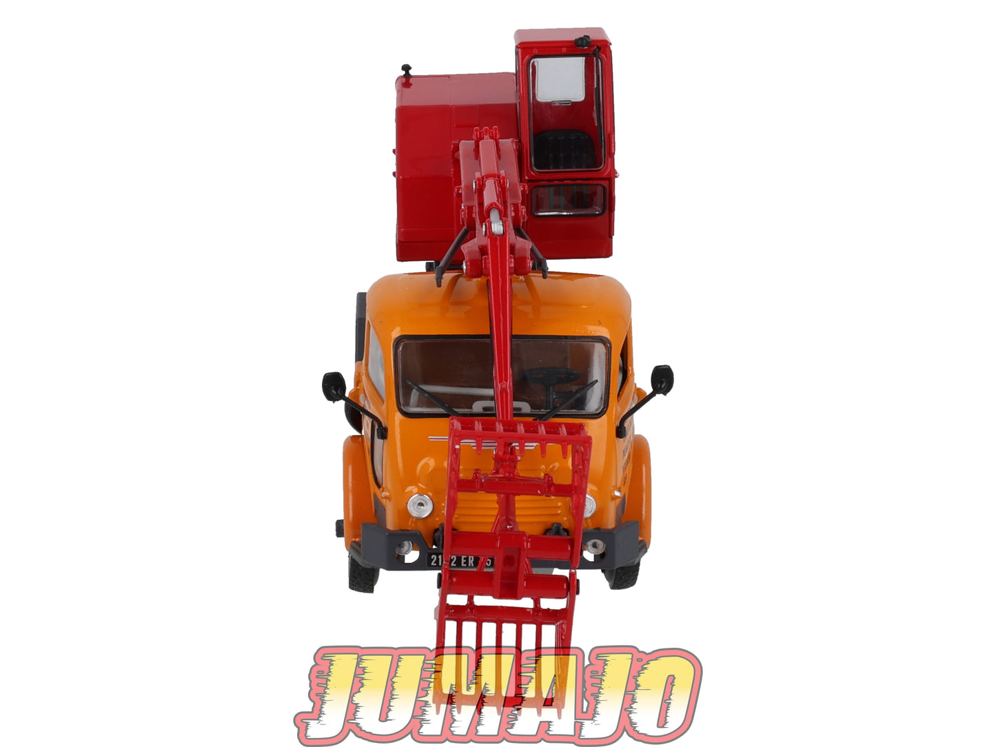 SAV3 CAMIONS 1/43 altaya IXO SAVIEM LRS R 4154 avec grue Poclain