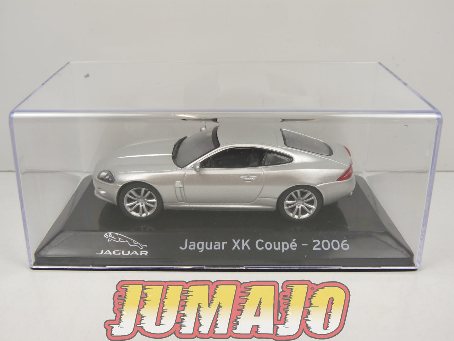 SC64 voiture 1/43 SALVAT Supercars : Jaguar XK Coupé 2006