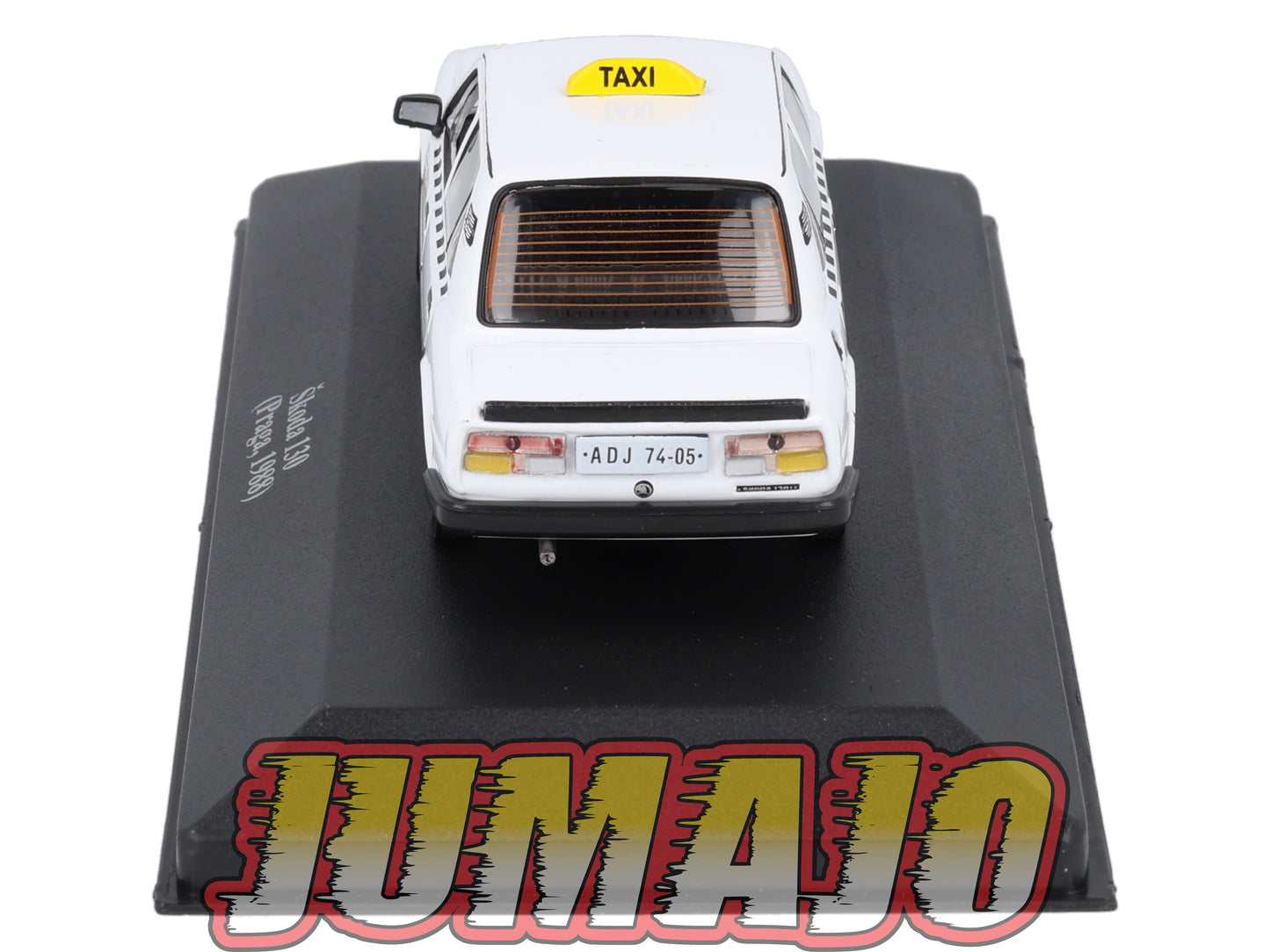 TAX55 Voiture 1/43 IXO Altaya Taxis du Monde : SKODA 130 1988 Praga