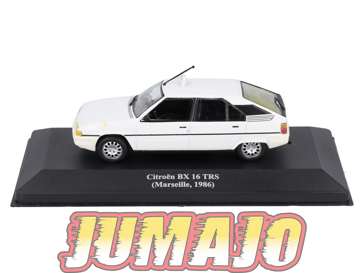 TAX57 Voiture 1/43 IXO Altaya Taxis du Monde : CITROEN BX 16 TRS 1986 Marseille