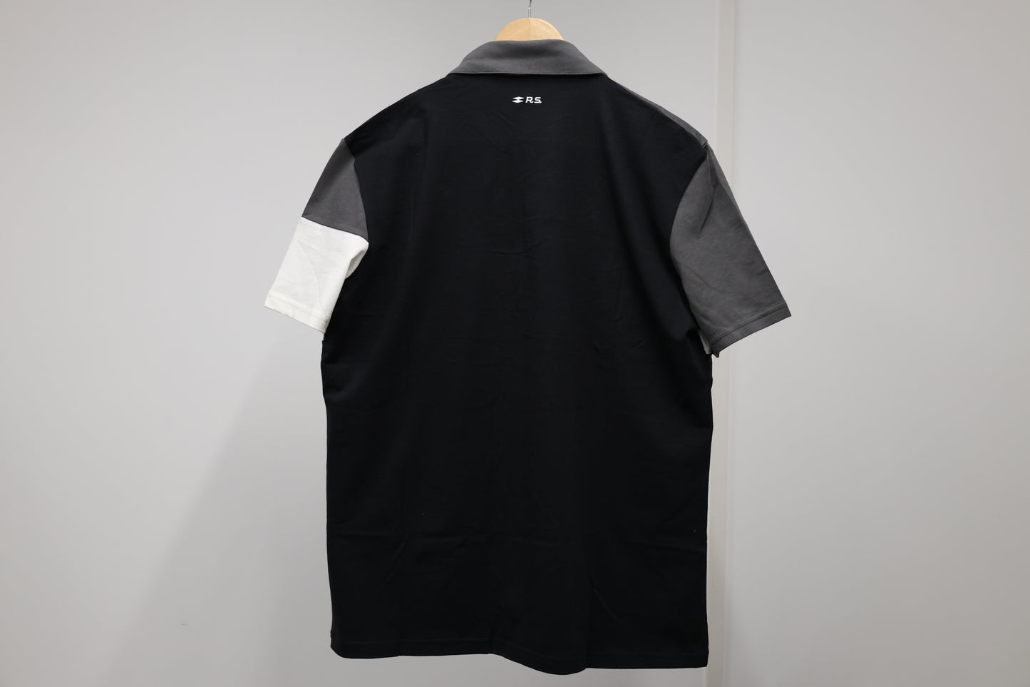 VET4 Polo zippé RENAULT F1 Taille XL Coq sportif