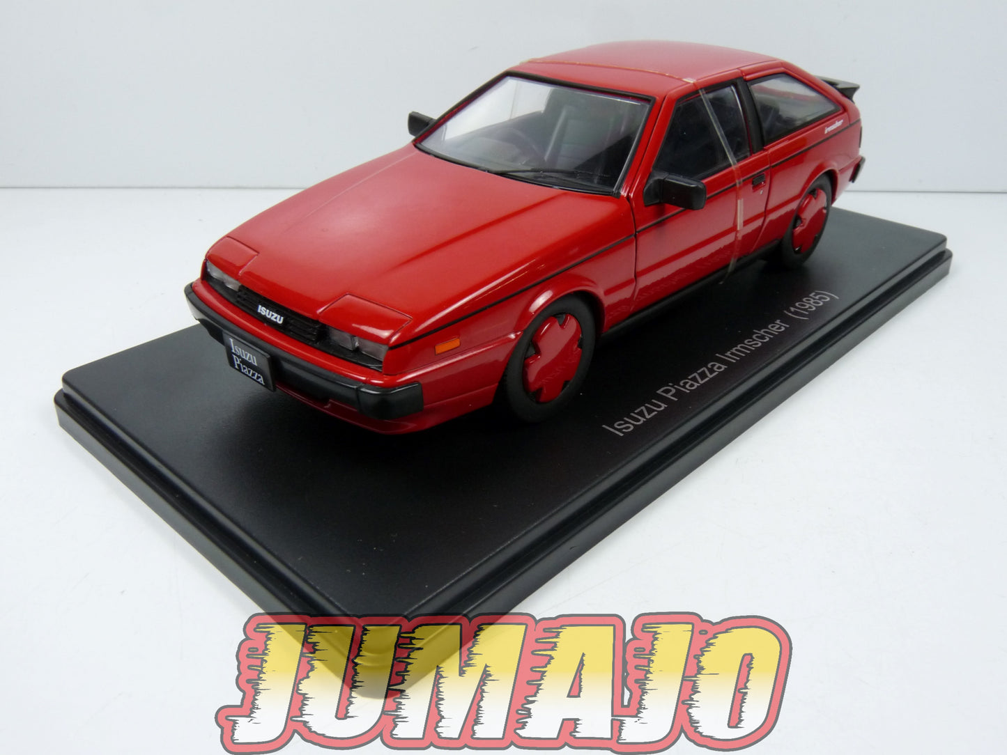 VQJ153 Voiture 1/24 Hachette Japon : ISUZU Piazza Irmscher 1985