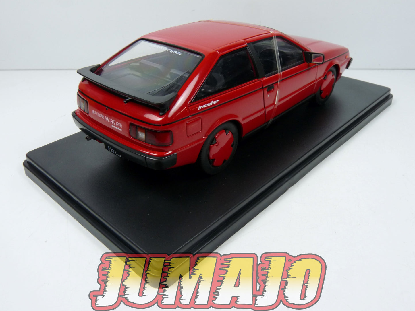 VQJ153 Voiture 1/24 Hachette Japon : ISUZU Piazza Irmscher 1985