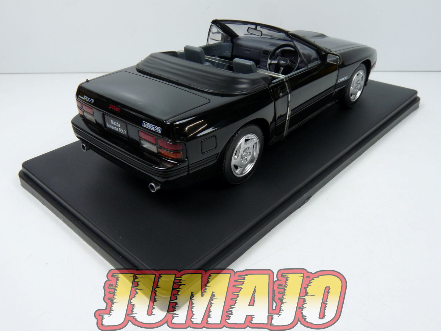 VQJ155 Voiture 1/24 Hachette Japon : MAZDA Savanna RX-7 Cabriolet 1987