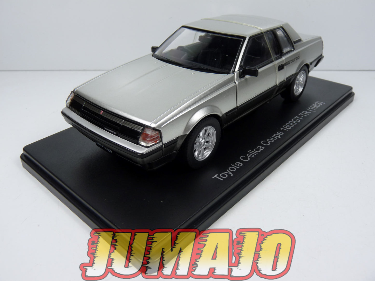 VQJ167 Voiture 1/24 Hachette Japon : TOYOTA Celica Coupe 1800GT-TR 1983