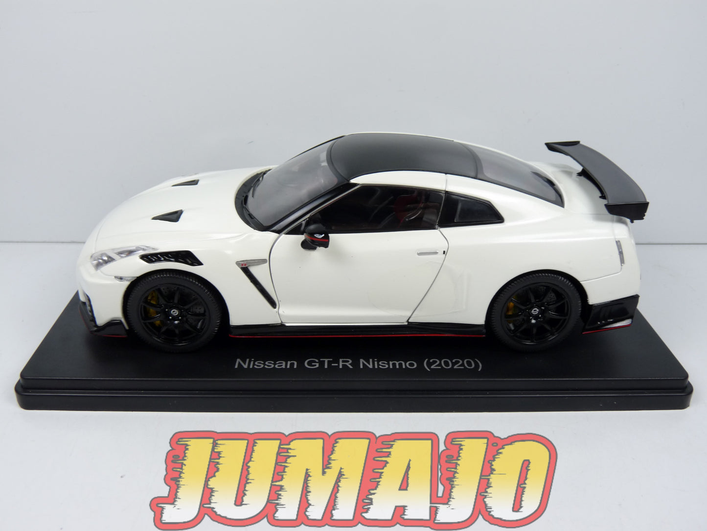 VQJ181 Voiture 1/24 Hachette Japon : NISSAN GT-R Nismo 2020