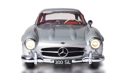 IXC2 Voiture 1/8 IXO Kit à monter : Mercedes Benz 300 SL Silver