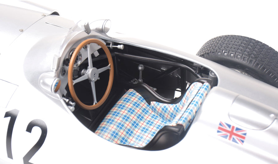 IXC10 Voiture 1/8 IXO Kit à monter : Mercedes W196 S Moss #12