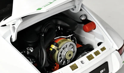 IXC5 Voiture 1/8 IXO Kit à monter : Porsche 911 Carrera RS 2.7 Blanche