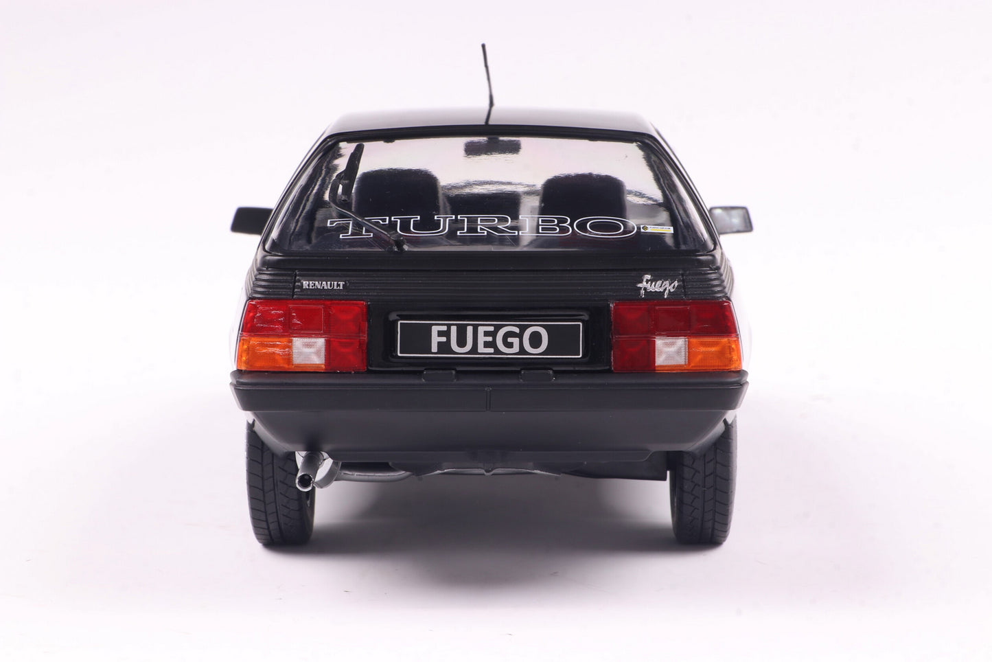 DH406 Voiture 1/18 SOLIDO RENAULT Fuego Turbo 1980
