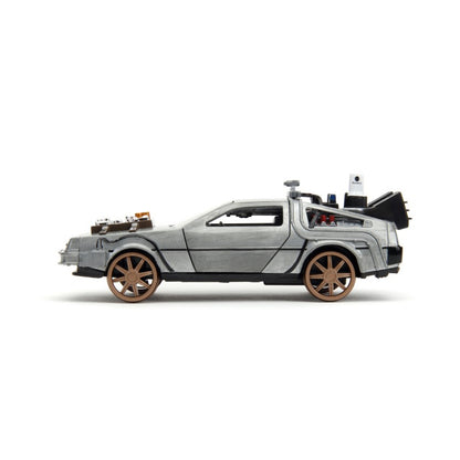 J786 Voiture 1/32 JADA  "back to the future" : DeLorean Retour vers le futur III (Rail)