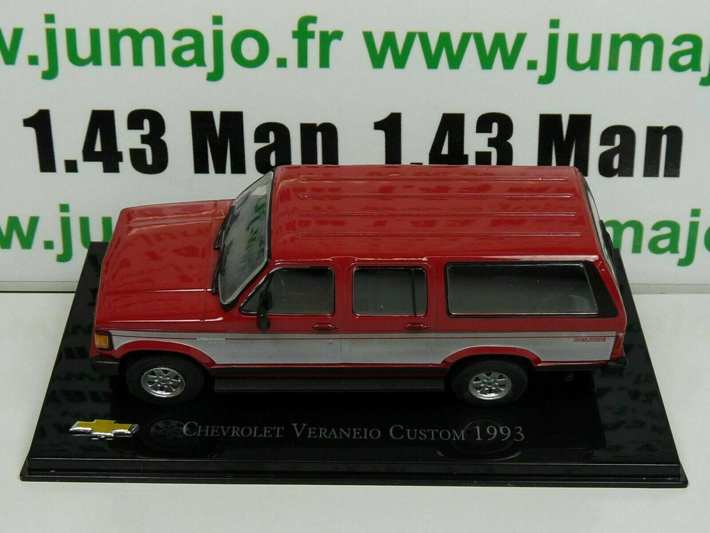 CVT36 voiture 1/43 IXO Salvat BRESIL CHEVROLET : Veraneio Custom 1993