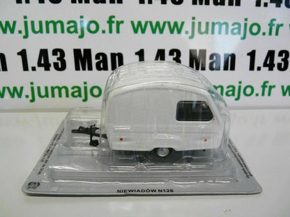 PL221 Voiture 1/43 IXO IST DeAgostini POLOGNE : caravane la Bohème Niewiadow N126