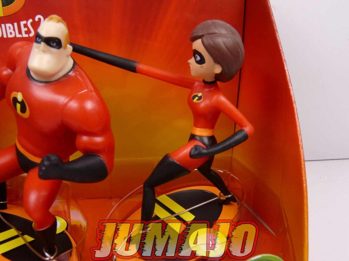 BLI33 lot 2 figurines PVC BULLY Disney Pixar 10cm Incredibles 2 indestructibles