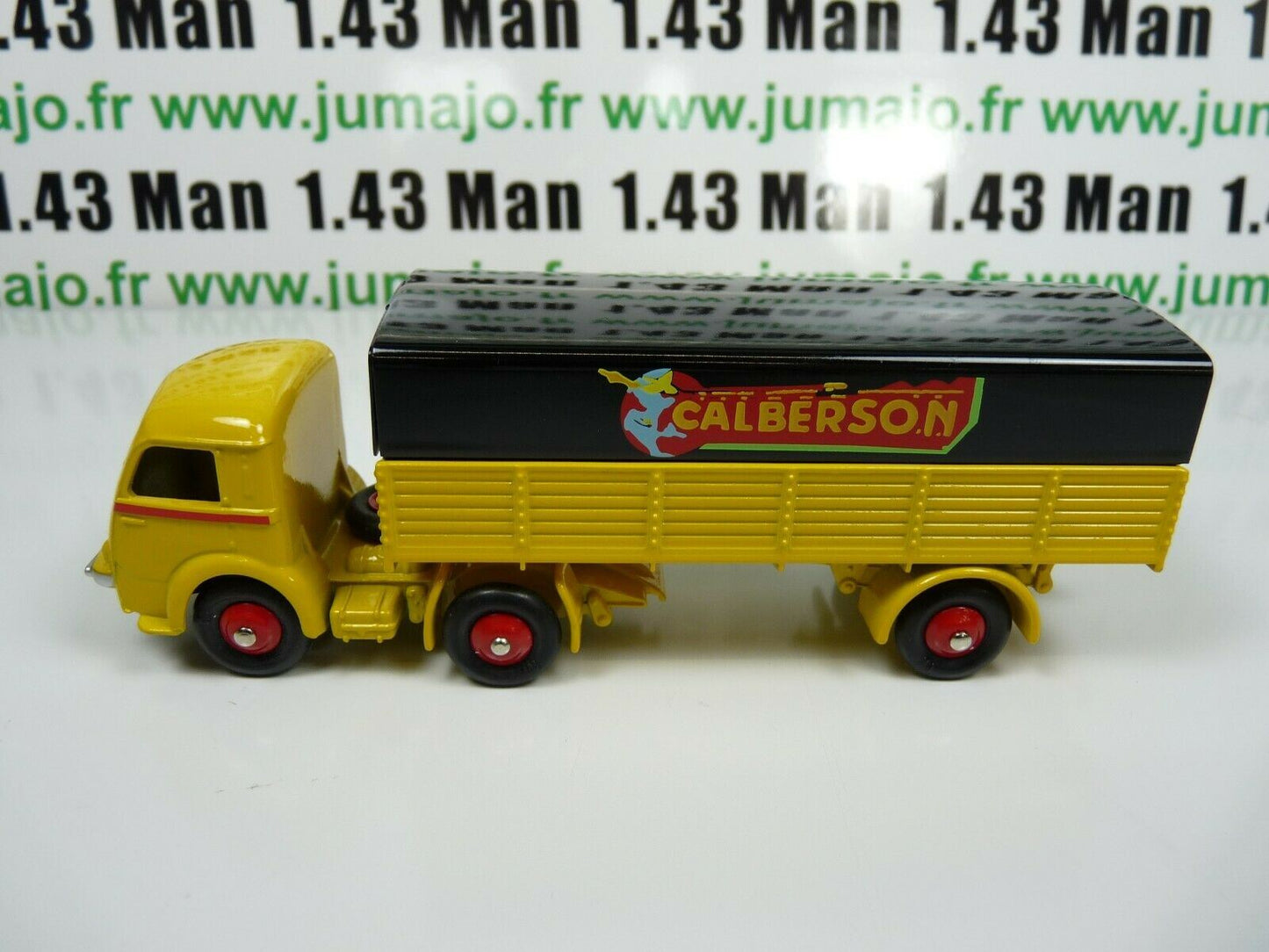 DT435 Voiture réédition DINKY TOYS Atlas : PANHARD Calberson 32AN