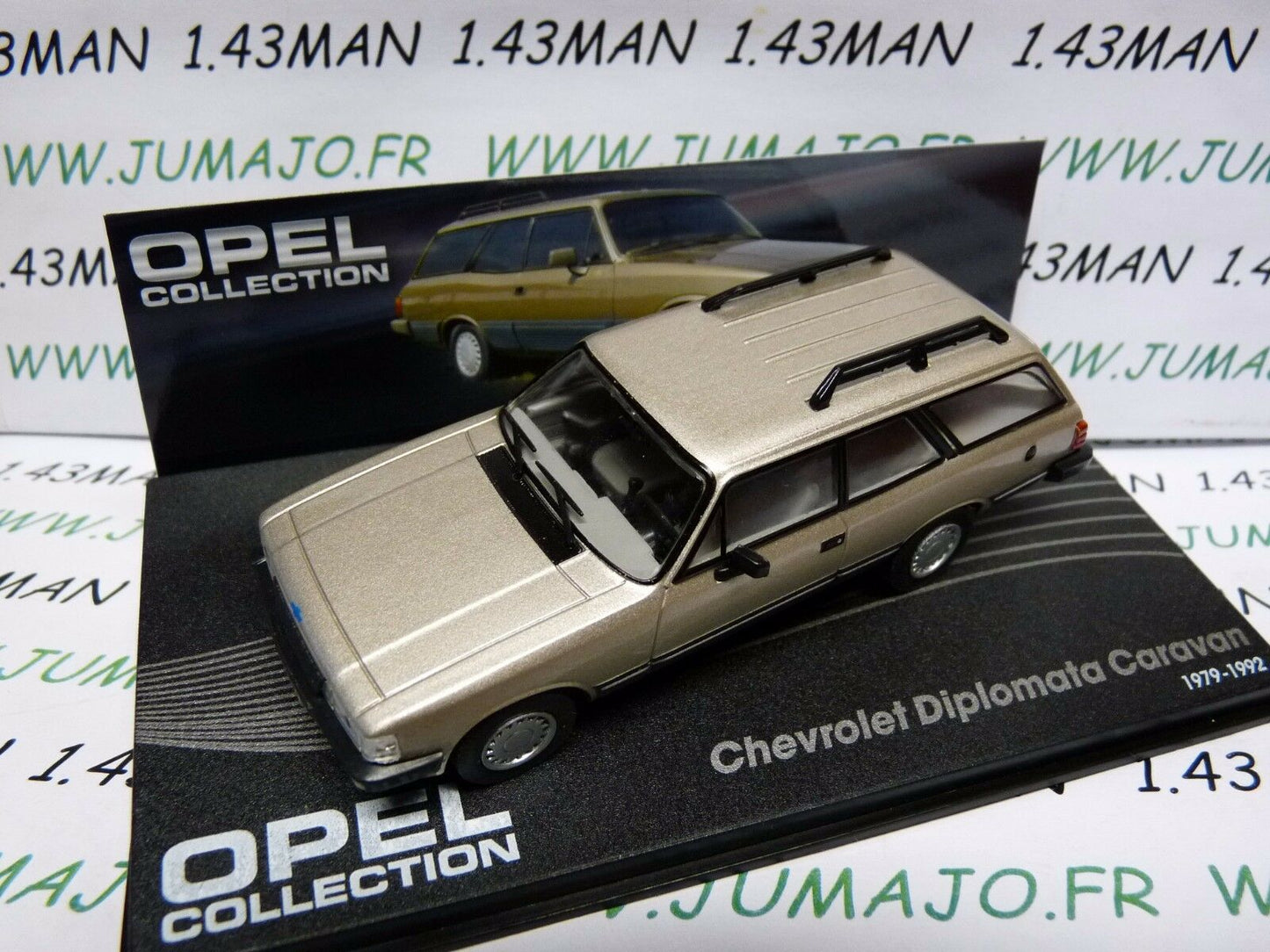 OPE71 voiture 1/43 IXO OPEL collection : CHEVROLET Diplomata Caravan break