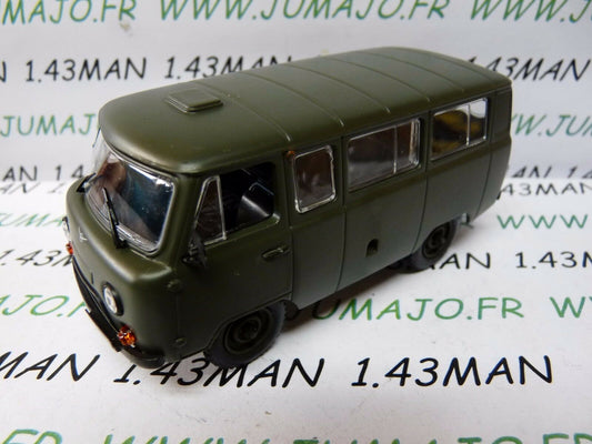 PLZ Voiture 1/43 IXO IST DeAgostini POLOGNE : UAZ 452 minibus militaire