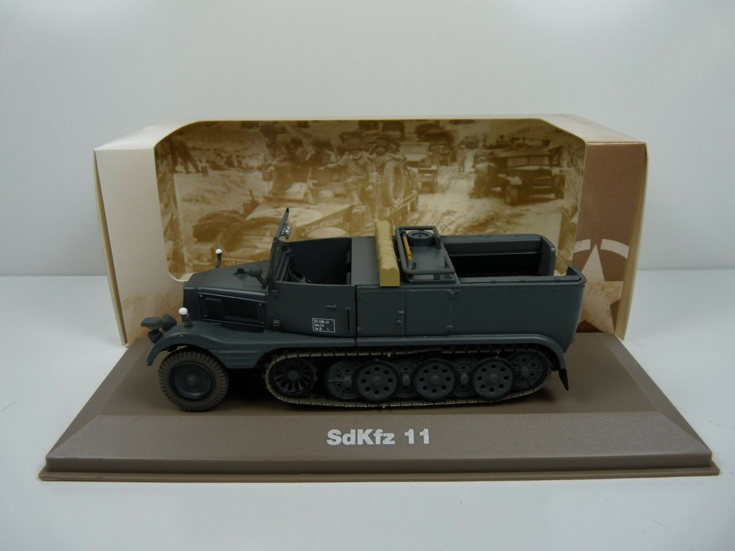 BL23Z atlas IXO 1/43 Blindés WW2 : SdKfz 11 Leichte Zukraftwagen semi-chenillé