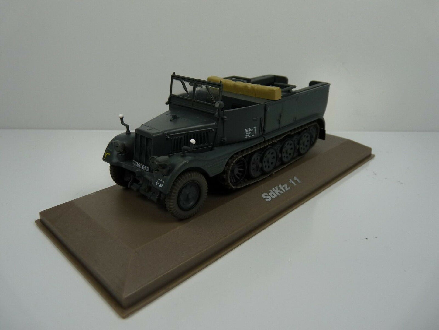 BL23Z atlas IXO 1/43 Blindés WW2 : SdKfz 11 Leichte Zukraftwagen semi-chenillé