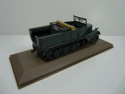 BL23Z atlas IXO 1/43 Blindés WW2 : SdKfz 11 Leichte Zukraftwagen semi-chenillé