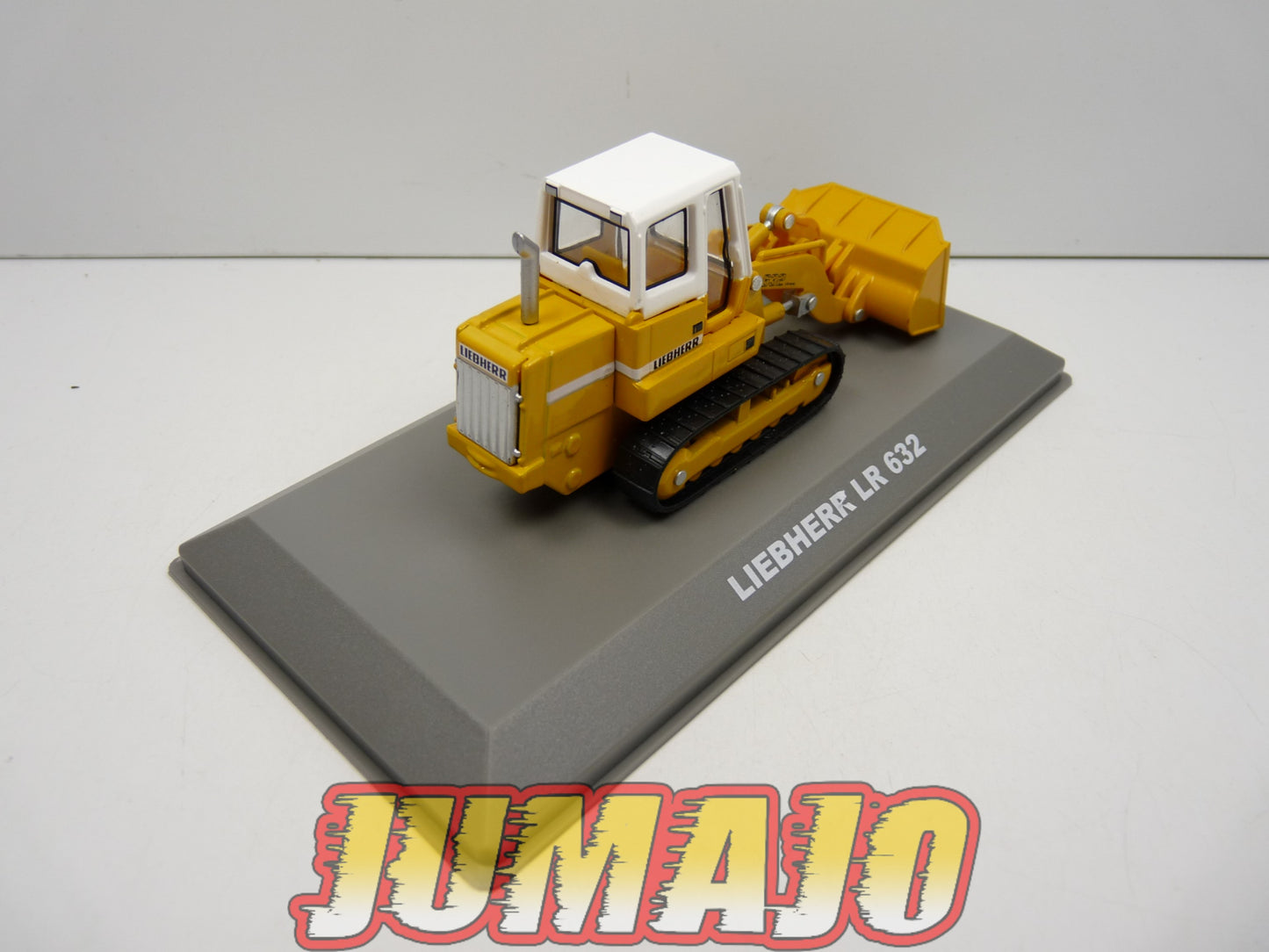 BTP52 VEHICULE DE CHANTIER 1/72 Hachette : LIEBHERR LR 632 chargeuse sur chenille