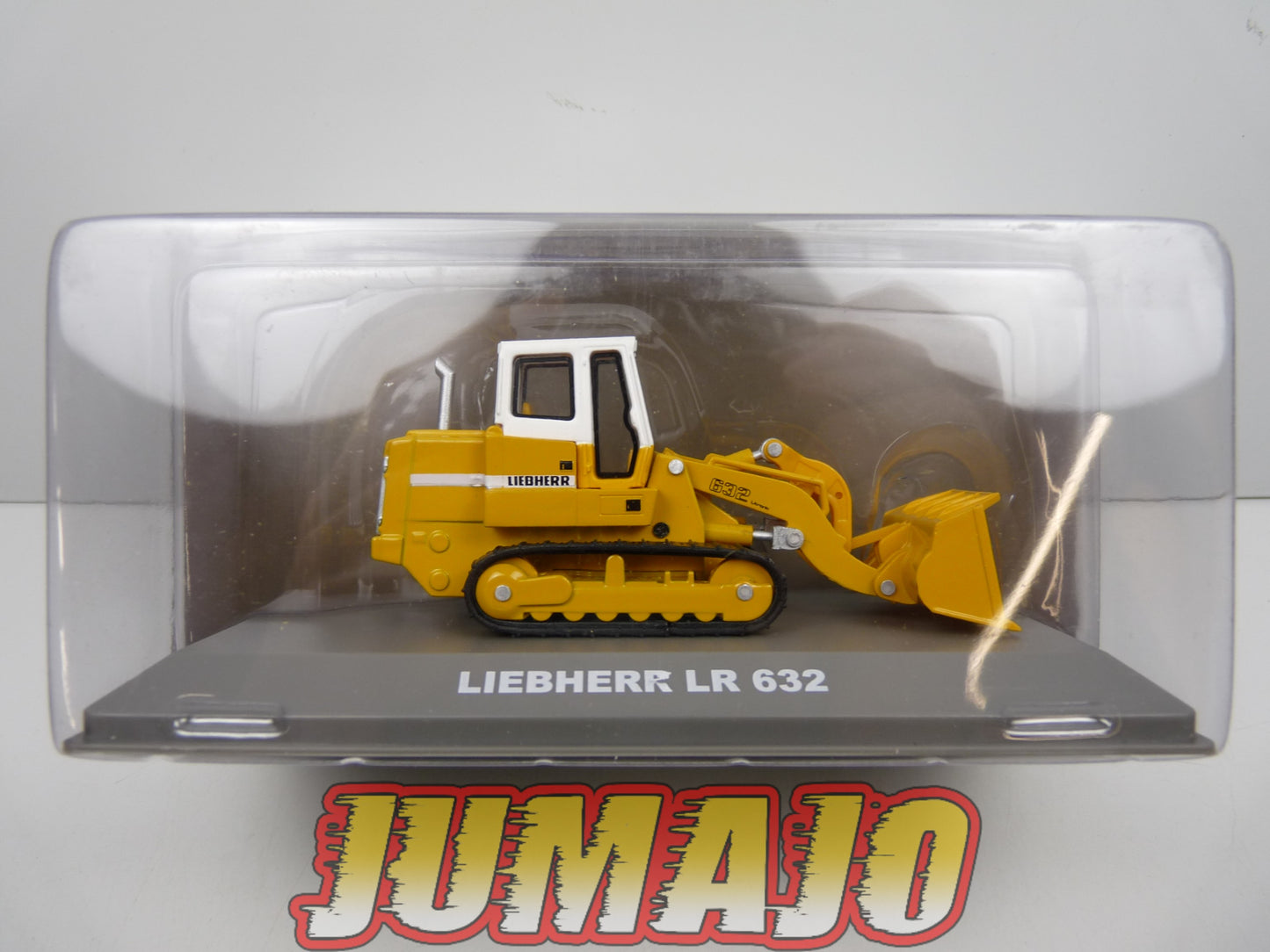 BTP52 VEHICULE DE CHANTIER 1/72 Hachette : LIEBHERR LR 632 chargeuse sur chenille