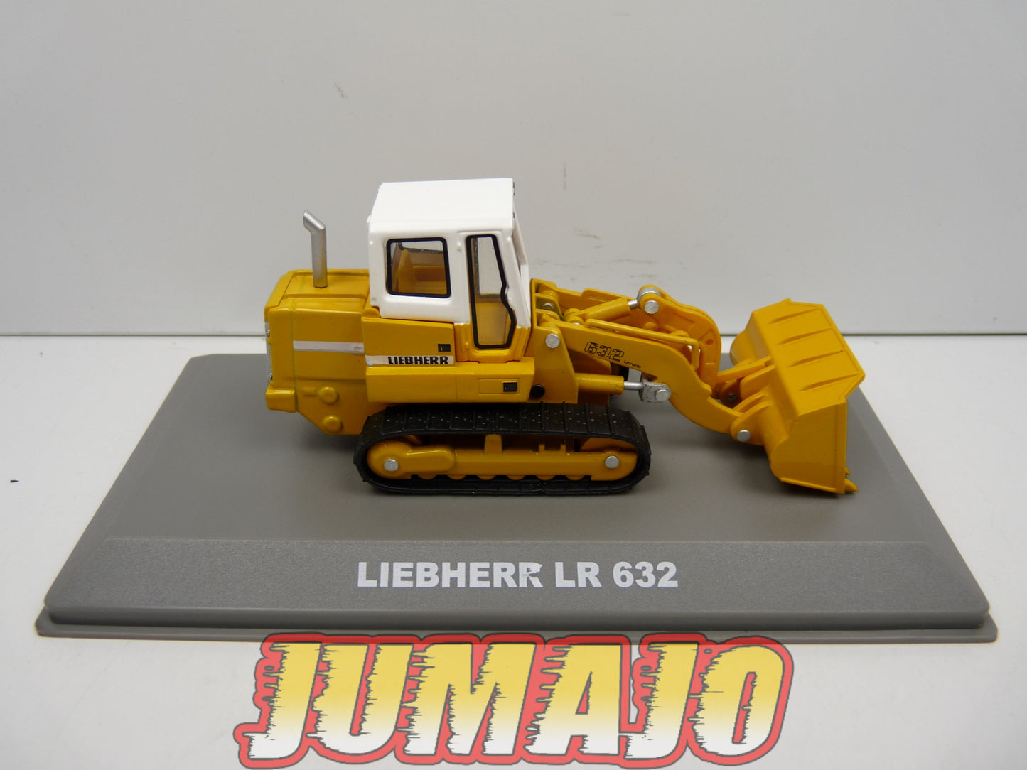 BTP52 VEHICULE DE CHANTIER 1/72 Hachette : LIEBHERR LR 632 chargeuse sur chenille