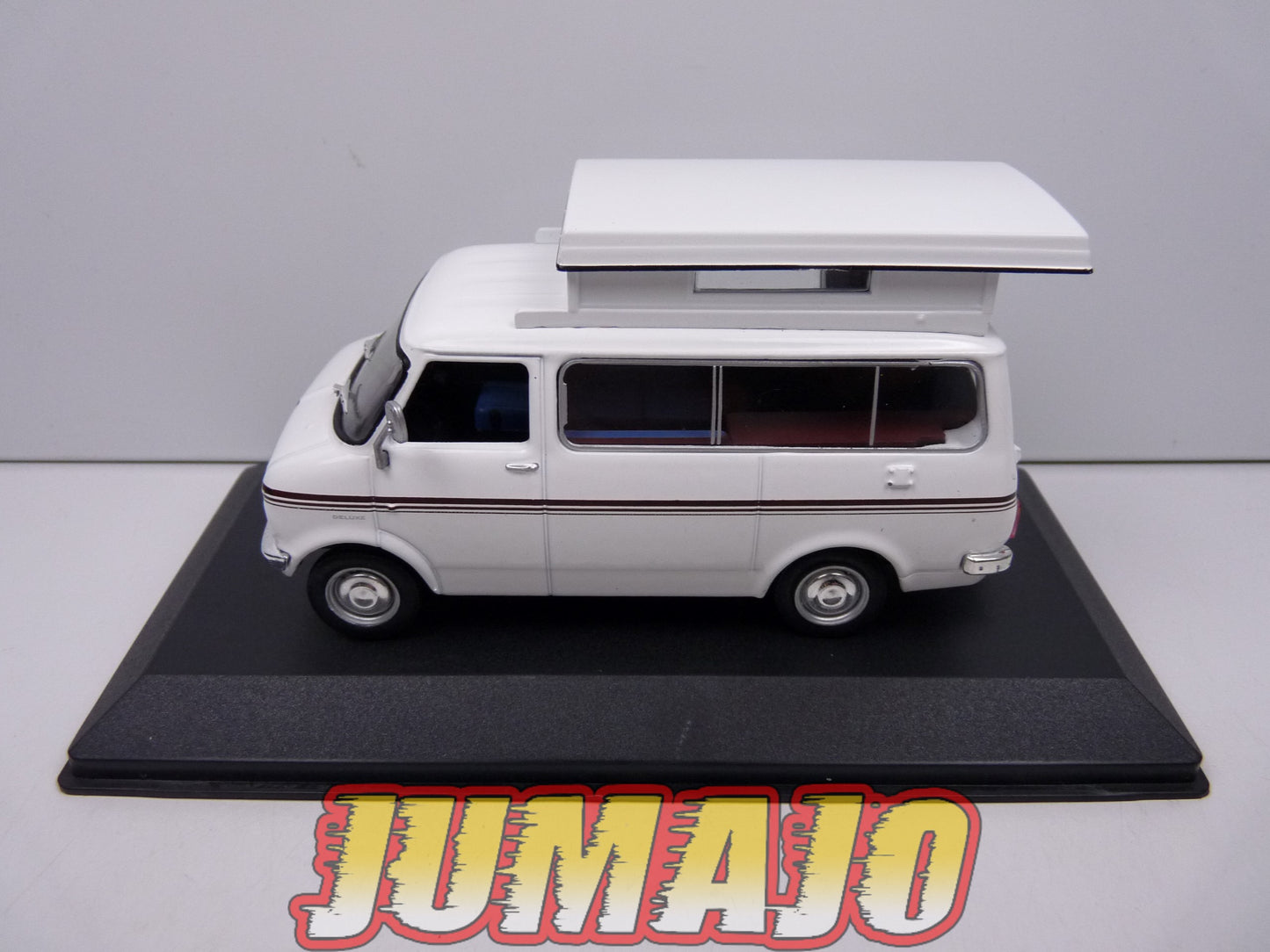 CC23 1/43 camping cars hachettes IXO : BEDFORD Auto-Sleeper 1974