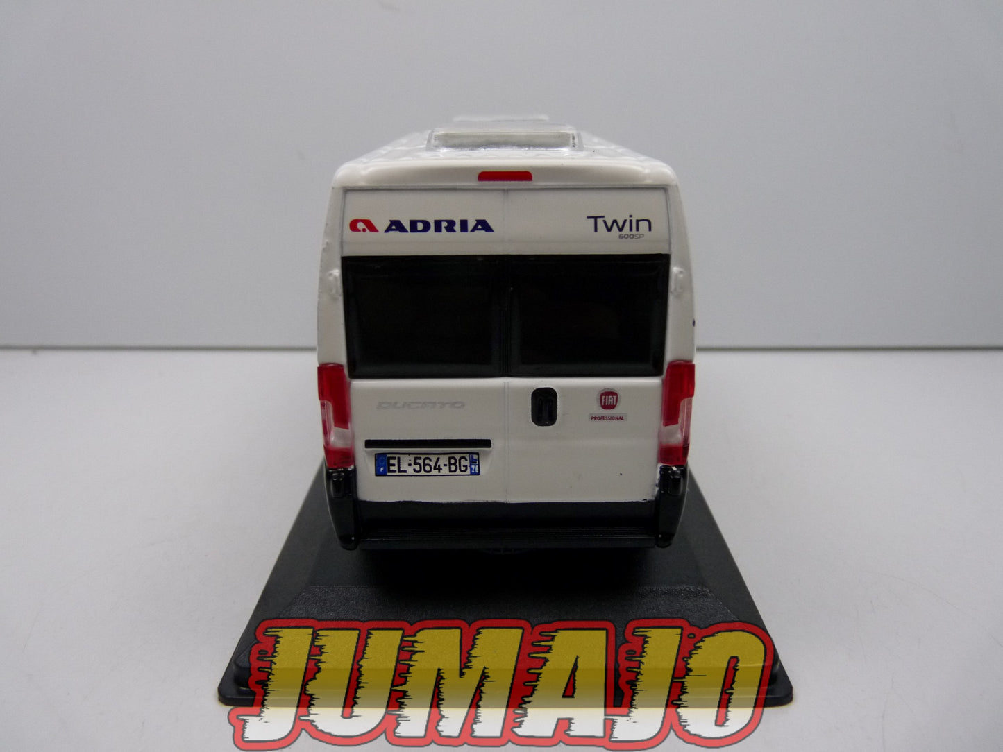 CC26 1/43 camping cars hachettes IXO : ADRIA Twin 600 SPT FIAT 2015