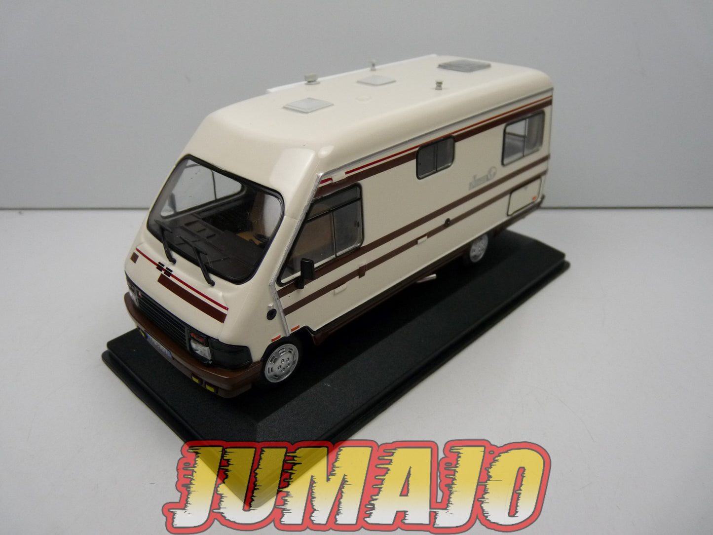 CC31 1/43 camping cars hachettes IXO : Le Voyageur 595 CITROËN C25 1990