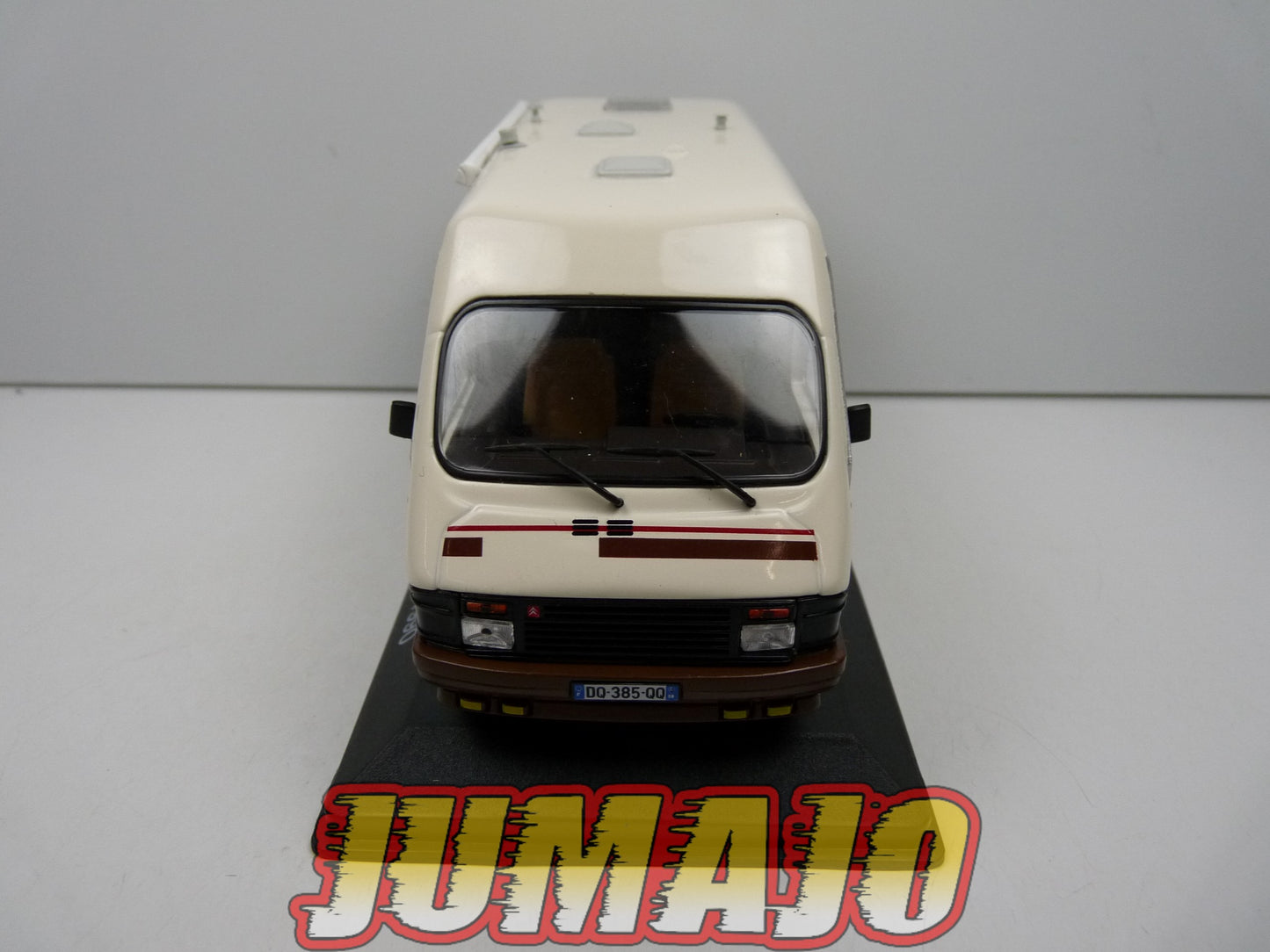 CC31 1/43 camping cars hachettes IXO : Le Voyageur 595 CITROËN C25 1990